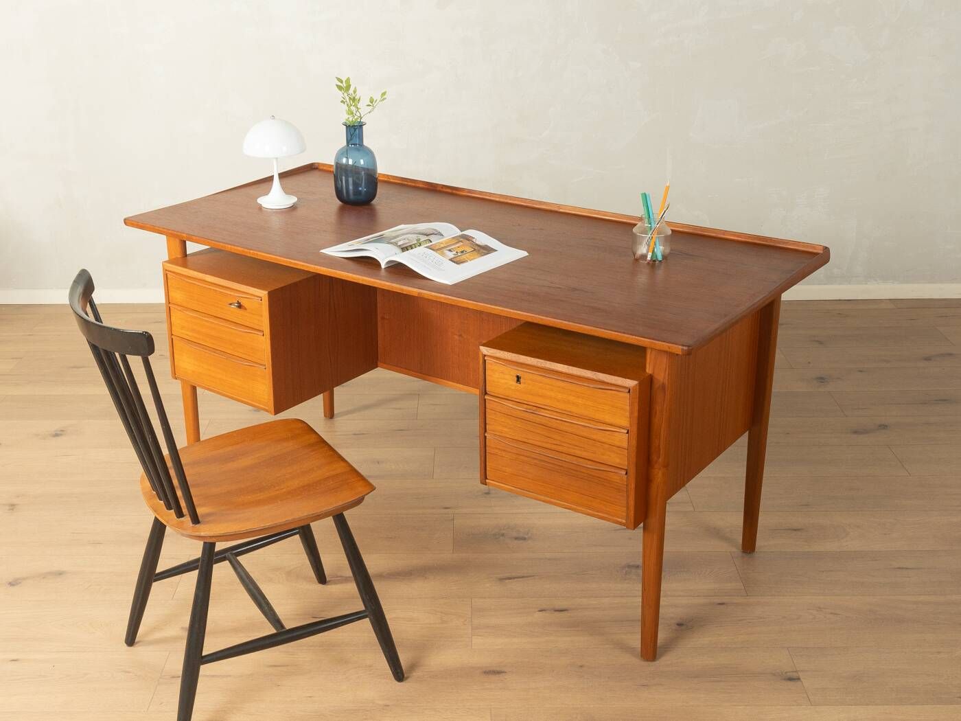 Mid-century desk in teak by Peter Løvig Nielsen (1960s)