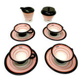 Quatre tasses à café en céramique par Baldelli avec un pichet à lait et un sucrier, Italie.
