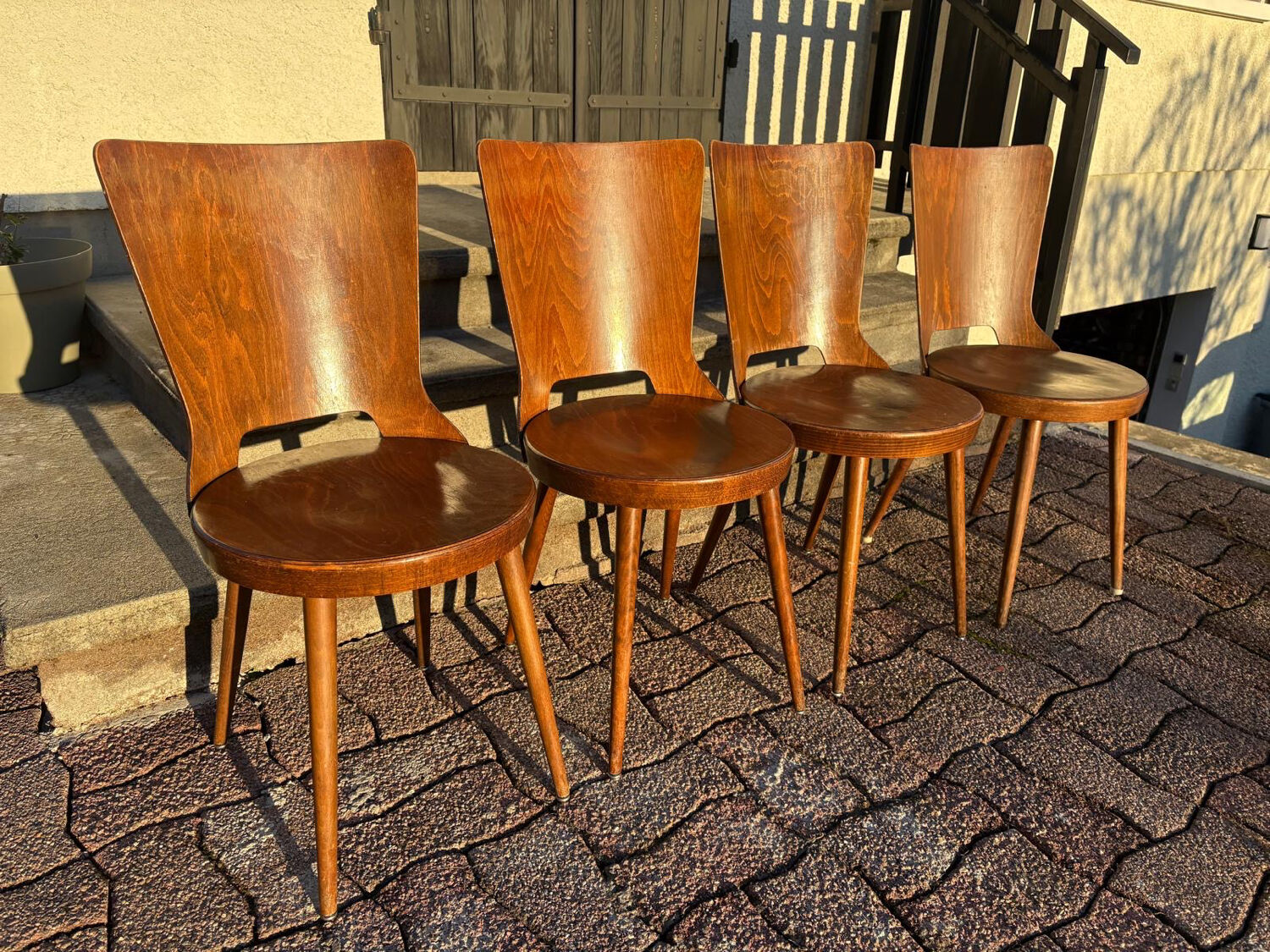Set of 6 Baumann bistro chairs