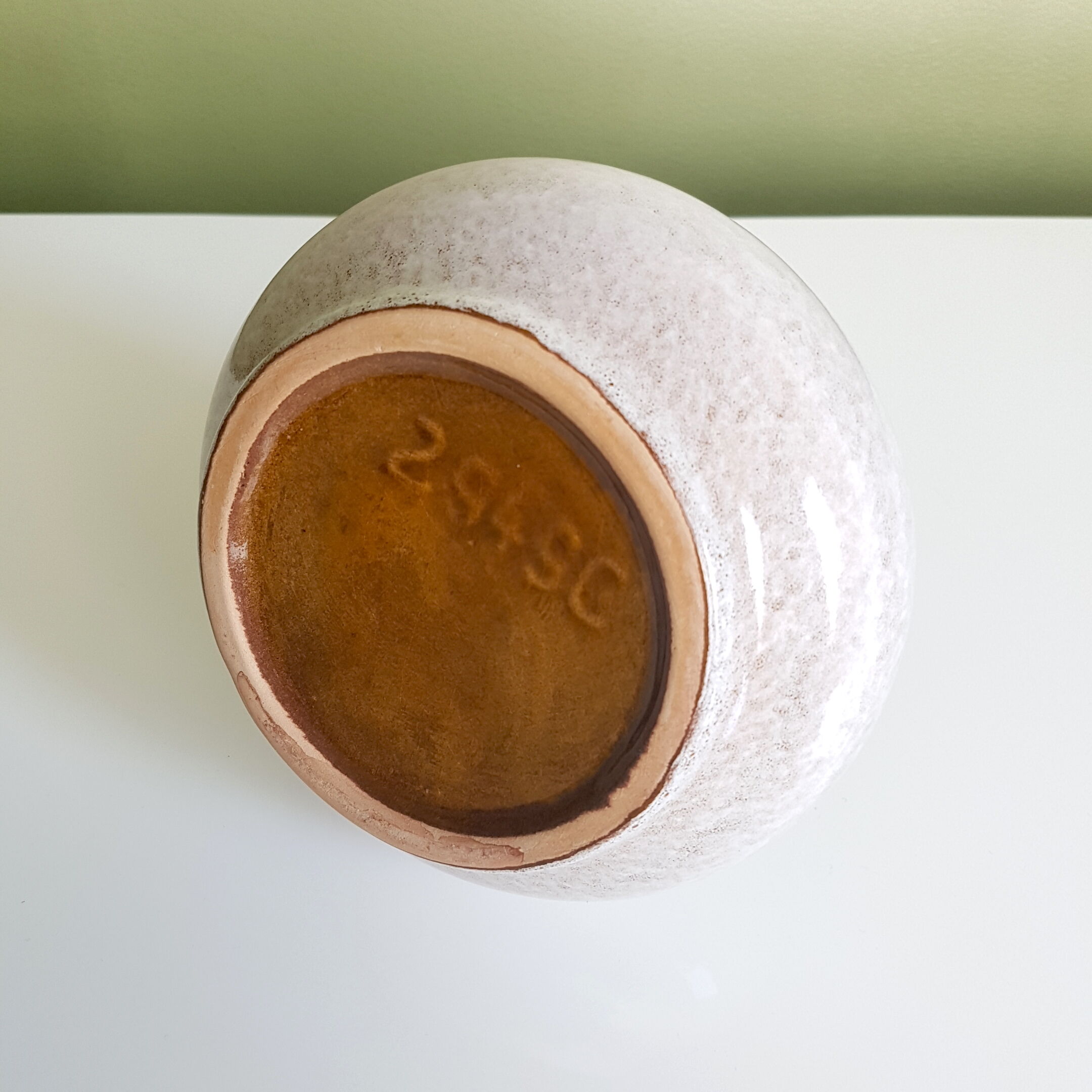 Col Brown vase ceramic spiral pattern German Fat Lava Era