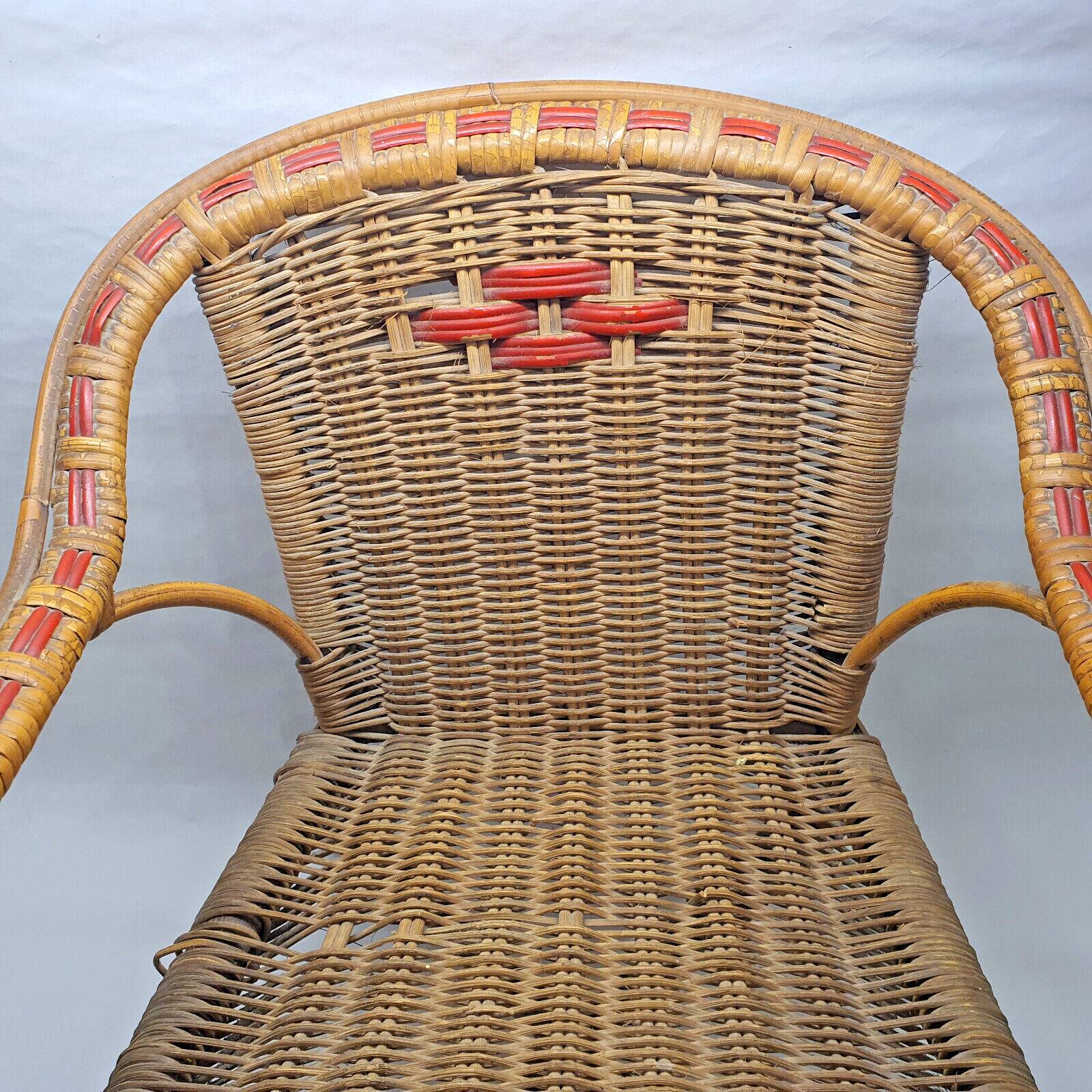Old armchair child osier rattan 60s vintage decoration collection