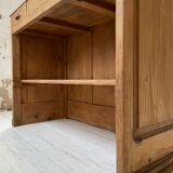 Pine shopping counter