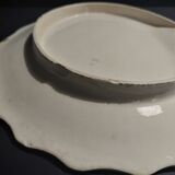 Assiette à artichaut barbotine XIXème marque en creux