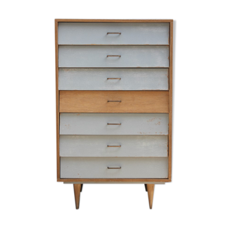 Vintage dresser