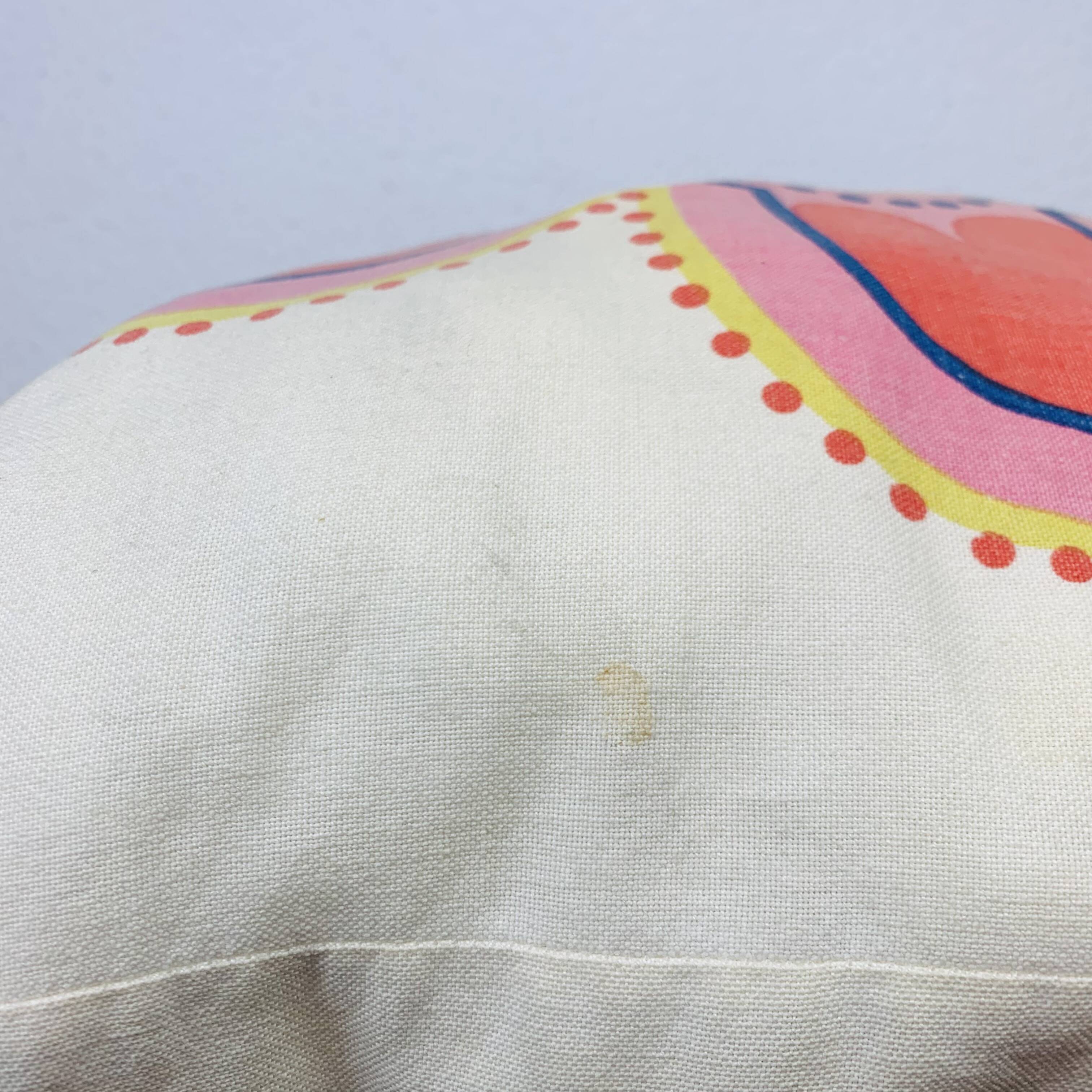 Vintage 70s flower cushion