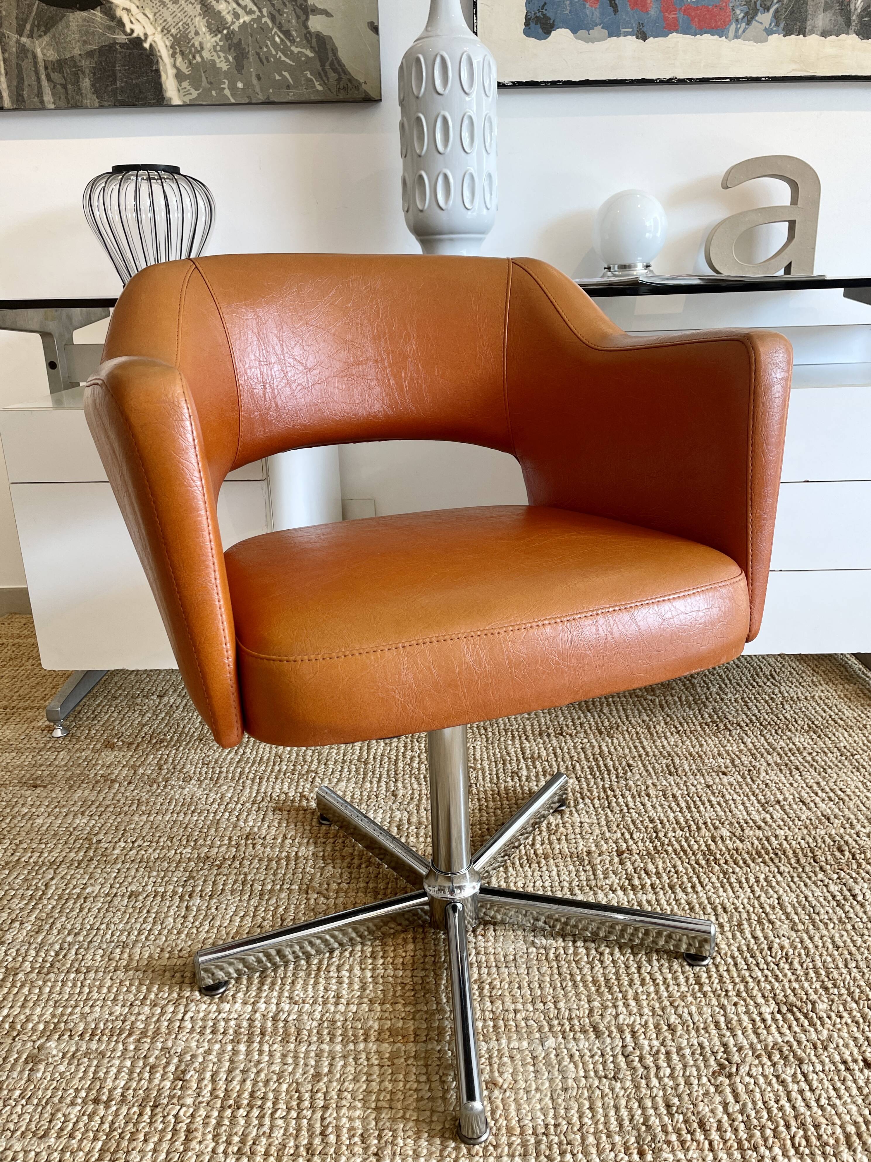 Conference chair 70s in skaï