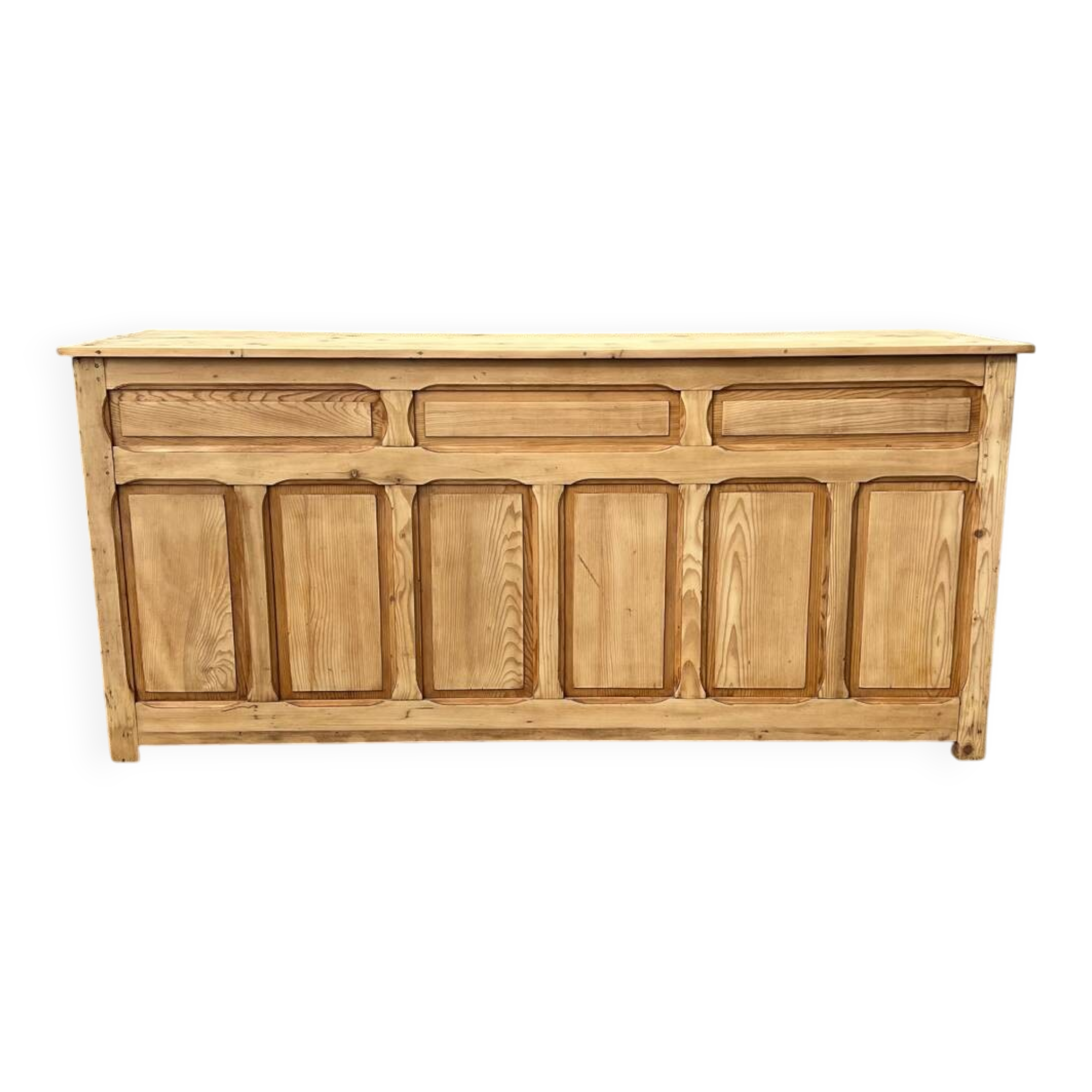 Antique counter