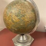 Illuminated glass globe, ed Girard-Barrère & Thomas, 1945-50