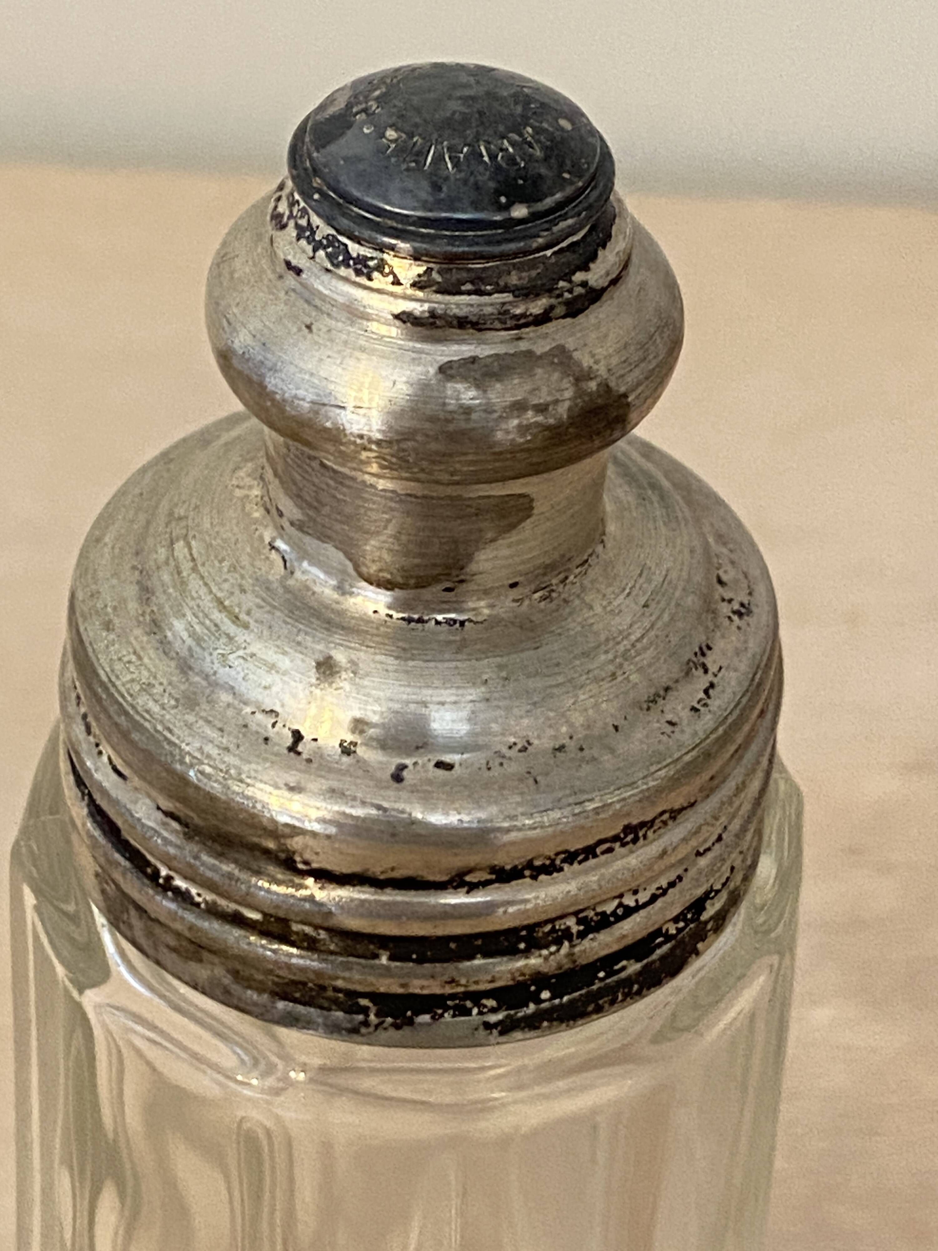 La Perfecte sugar shaker