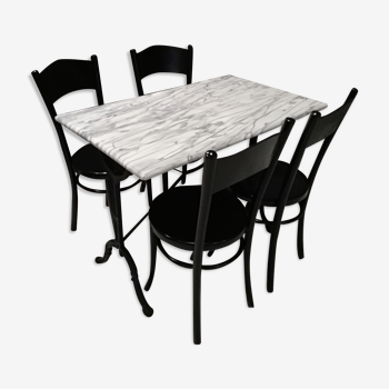 Table bistrot marbre et 4 chaises Baumann