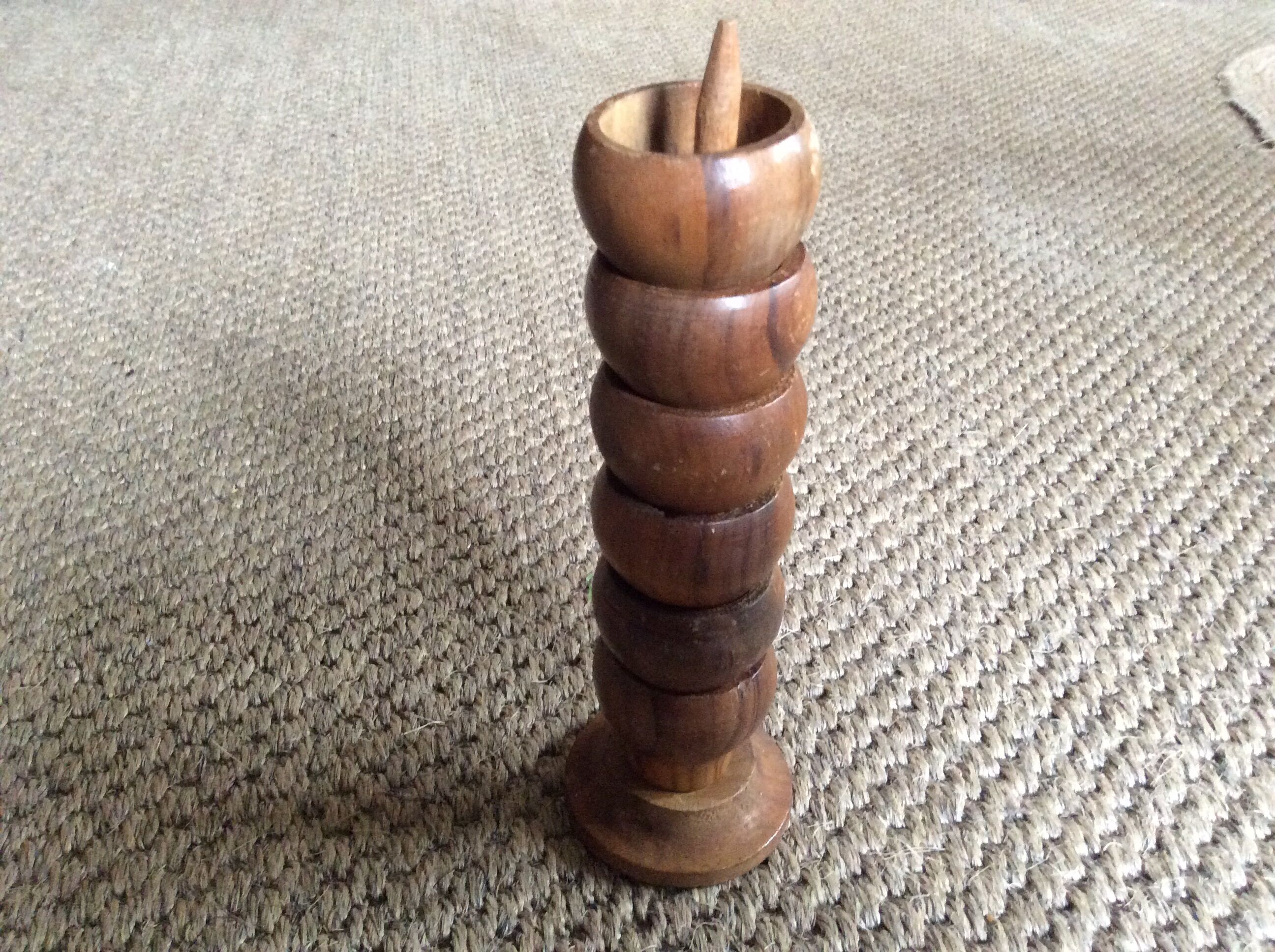 Series of 6 wooden coquetiers