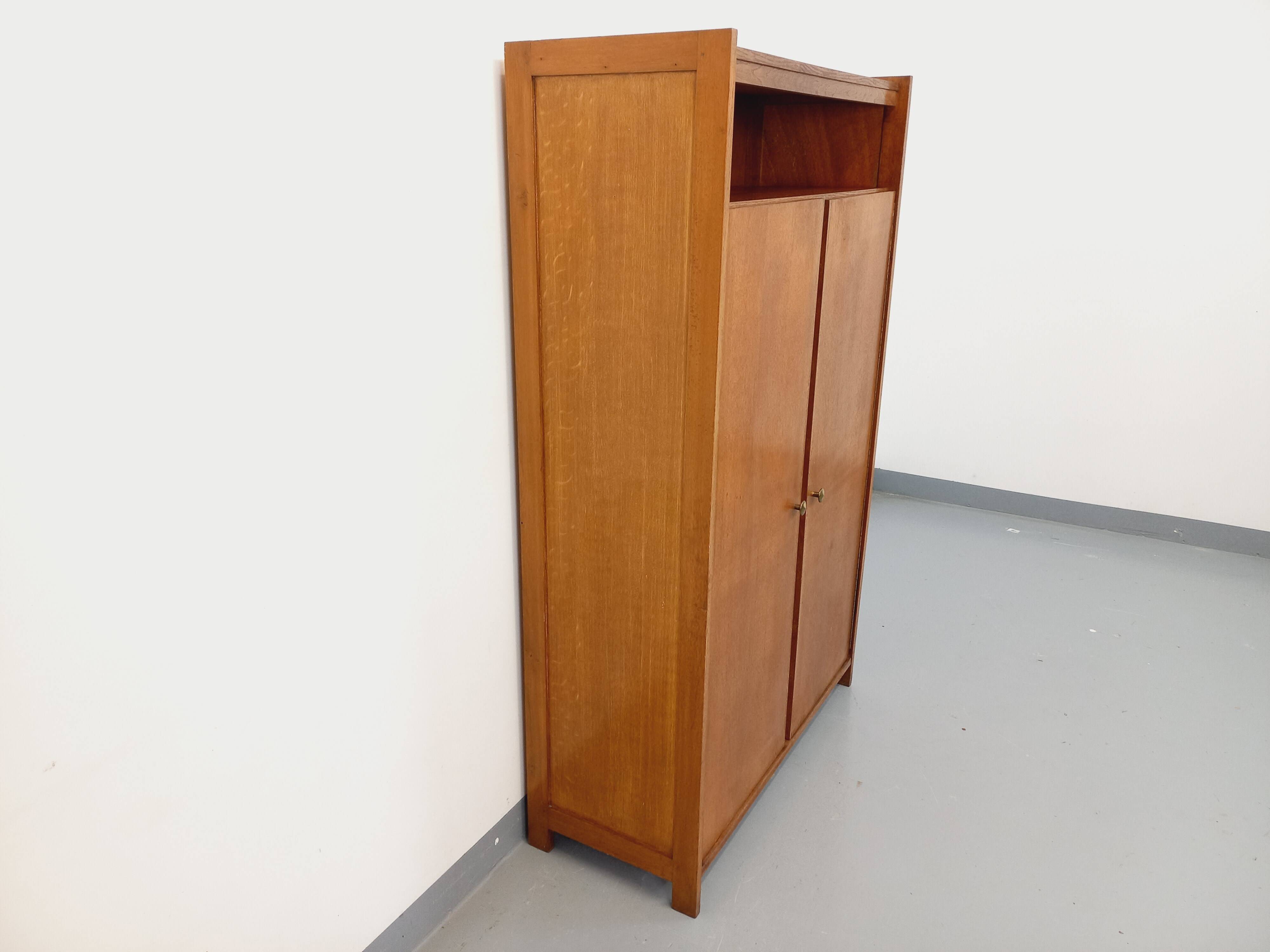 Small vintage oak wood cabinet from the 60s
