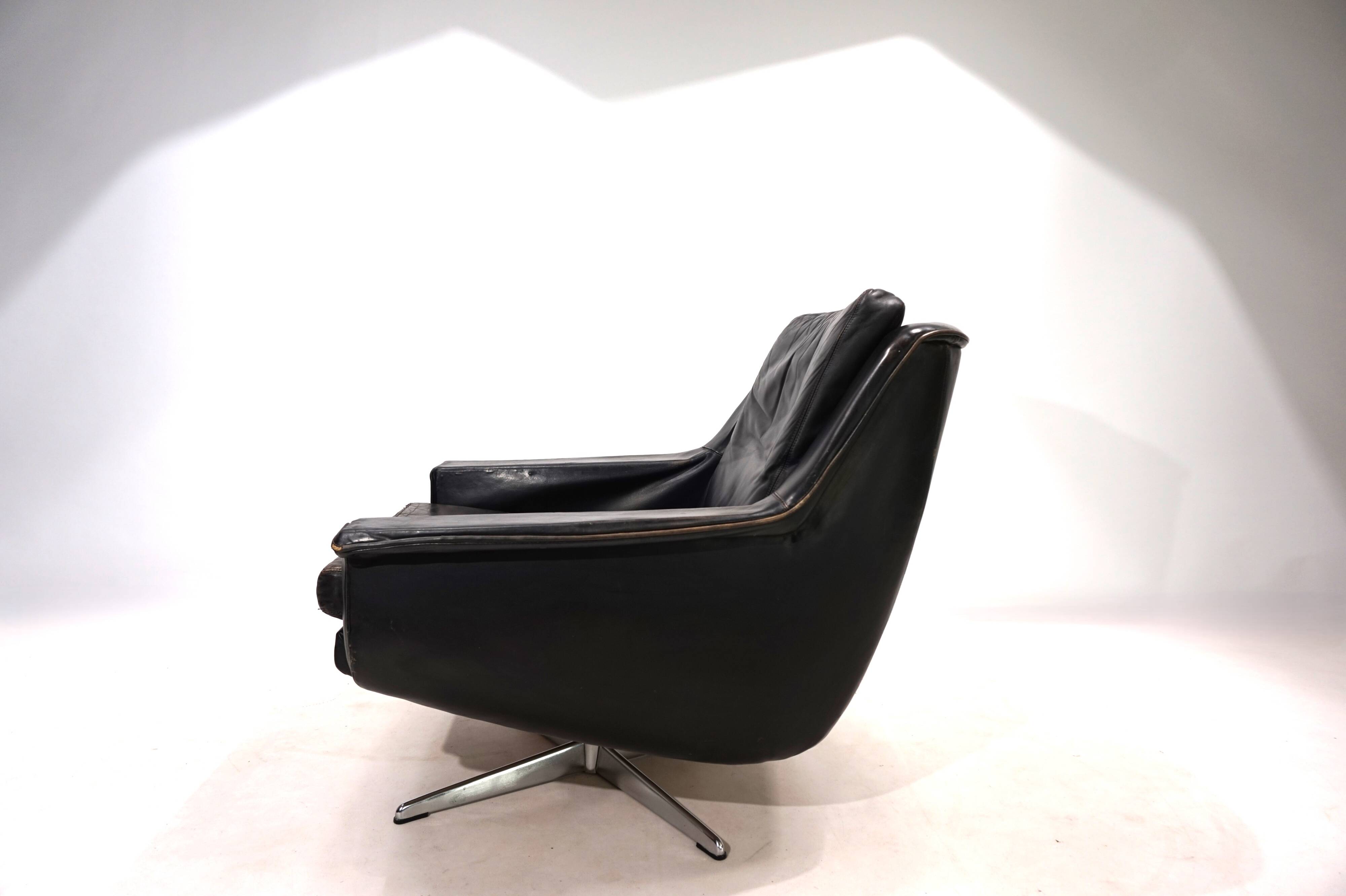 ESA 802 leather lounge chair by Werner Langenfeld, 1960