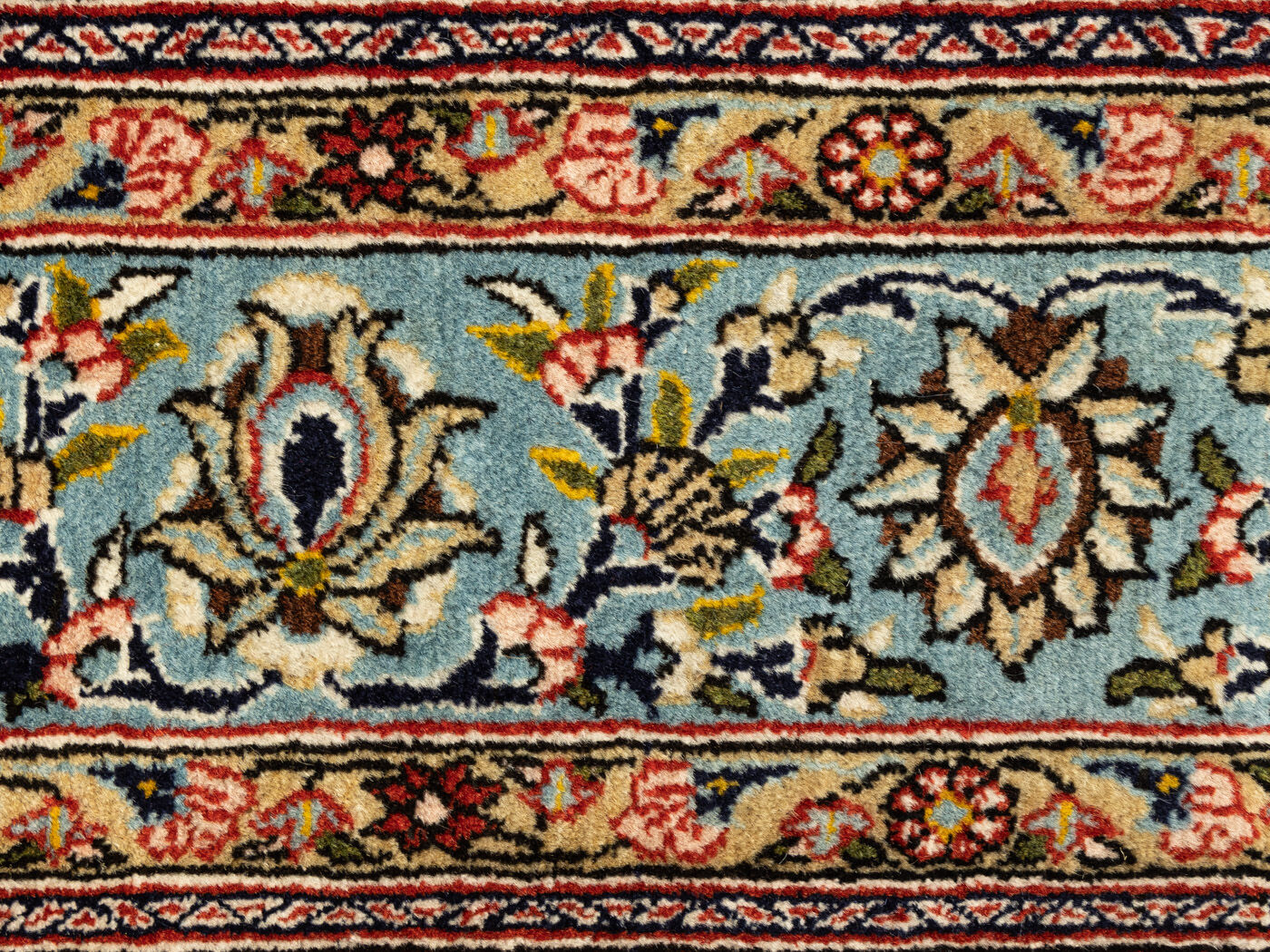 1960s ghom carpet, 136 x 209 cm