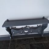 Wall coatrack with shelf