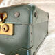 Valise carton vintage vert foncé