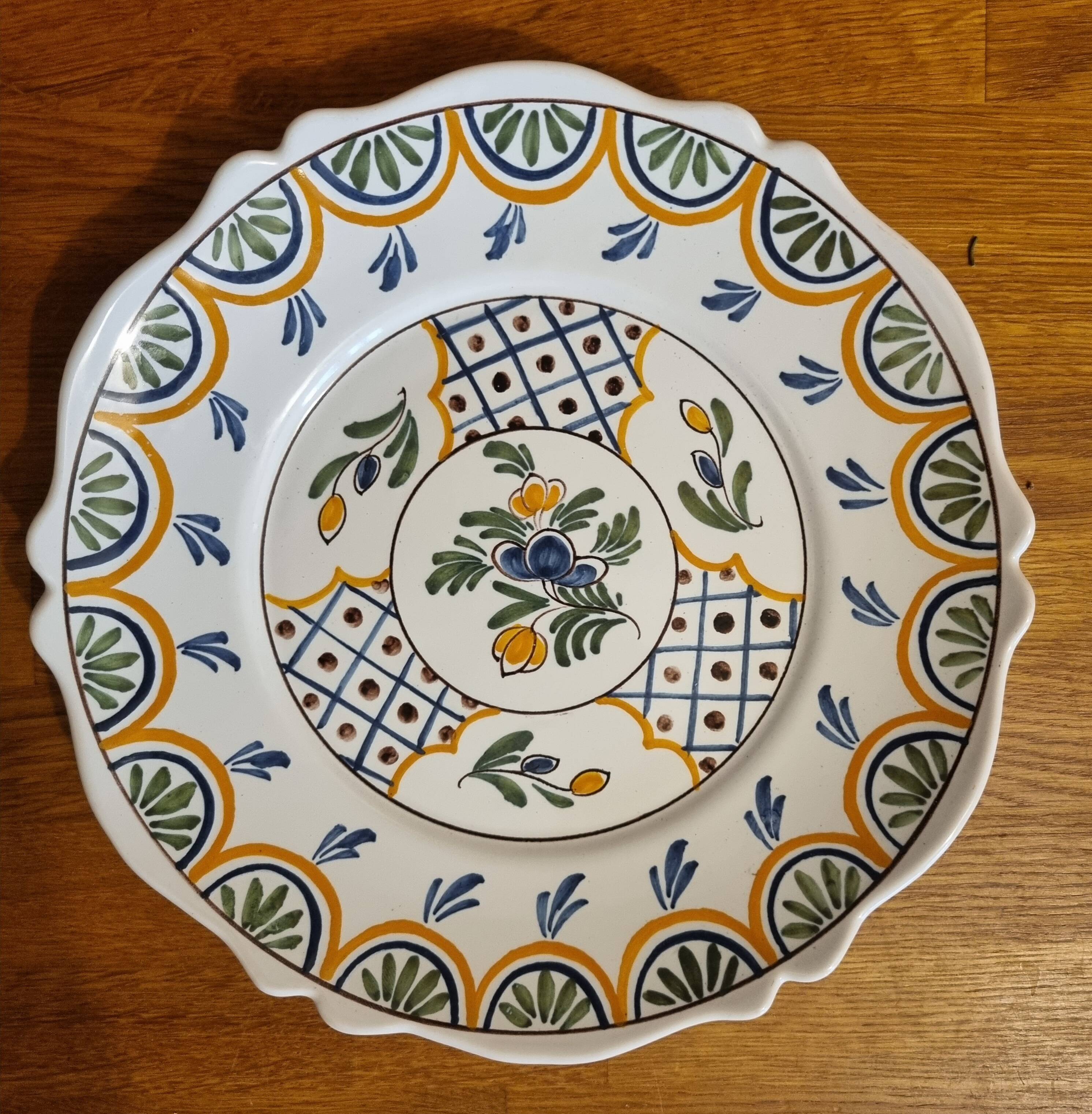 Malicorne earthenware plate Emile Teissier