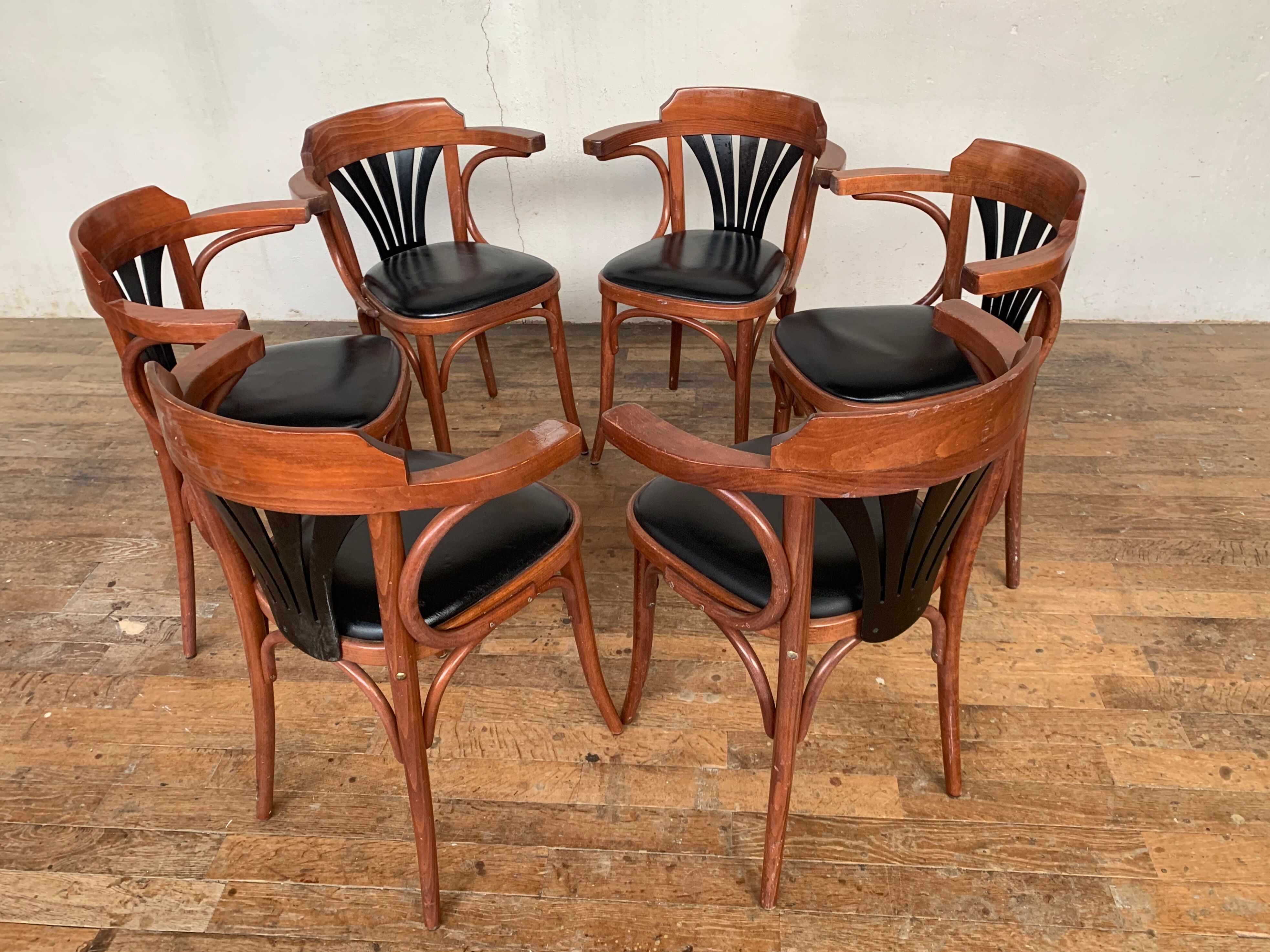 6 Chaises de bistrot en bois courbé DLG Baumann Thonet Fischel