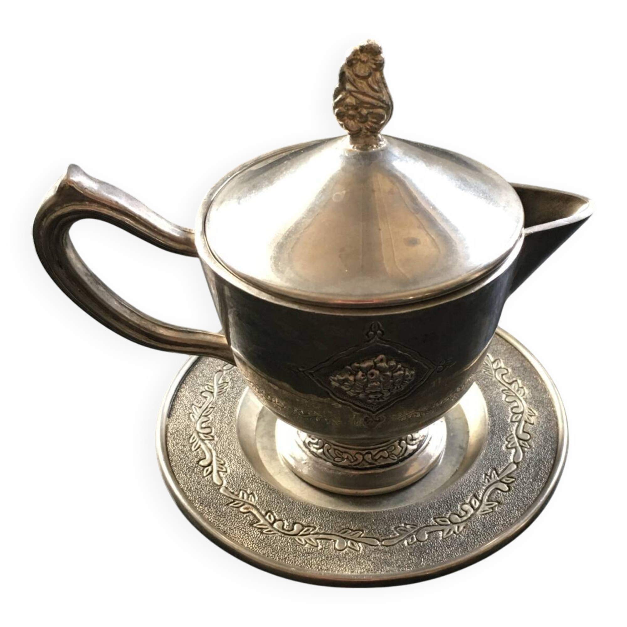 Classic silver metal creamer