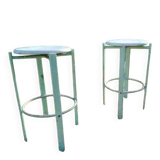 Paire de chaises de bar de couleur verte style usine
