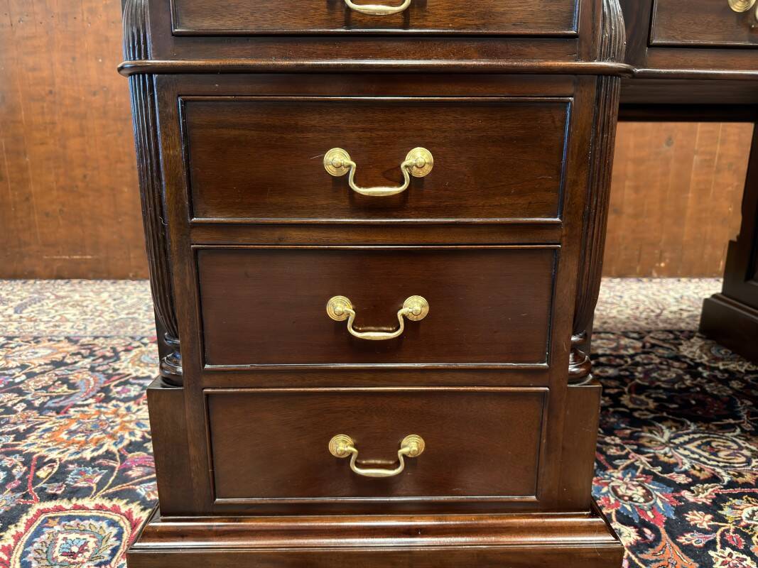Bureau vintage anglais classique Partnerdesk