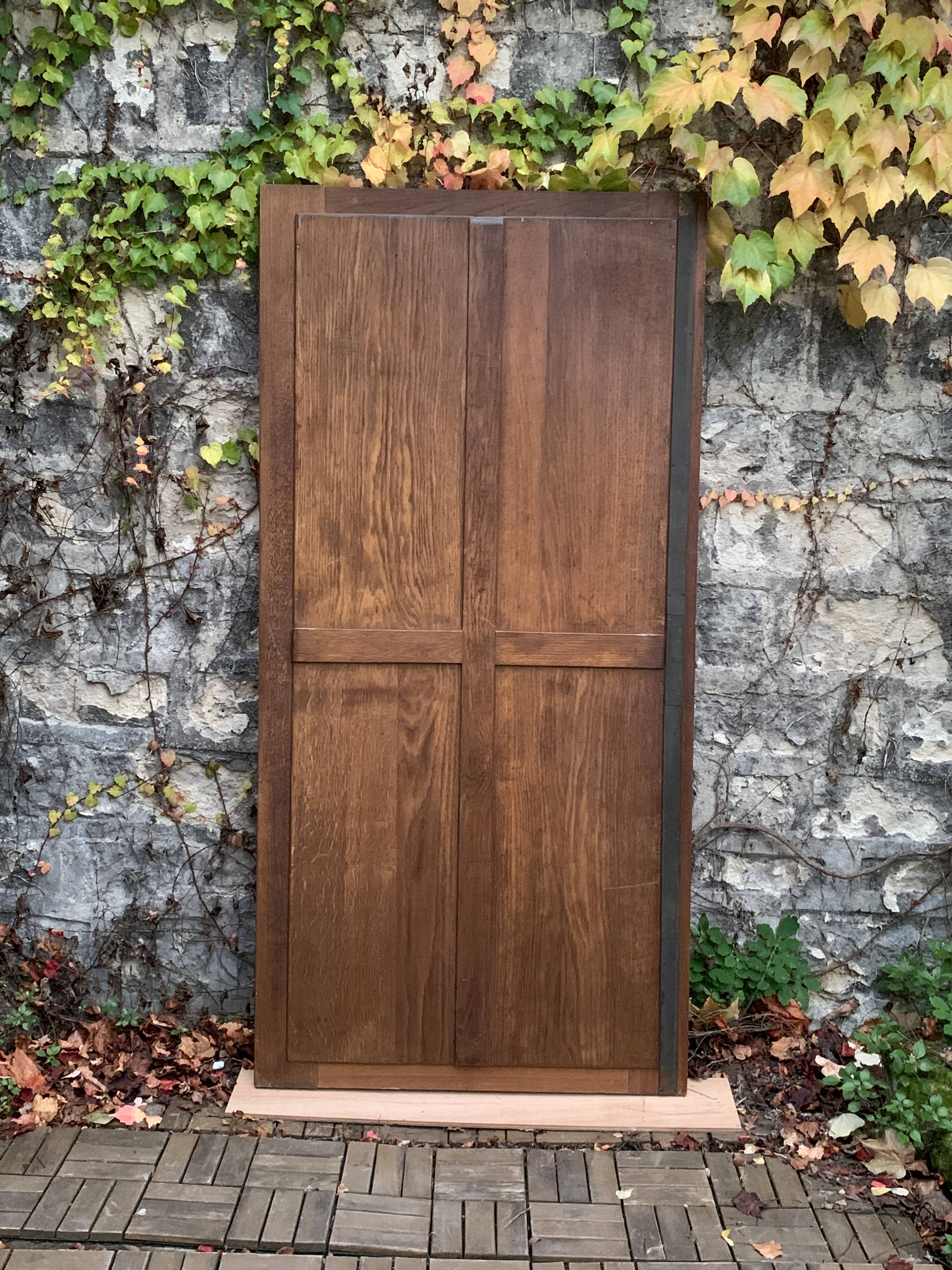 Beveled oval mirror on art deco door Mahogany 79x162