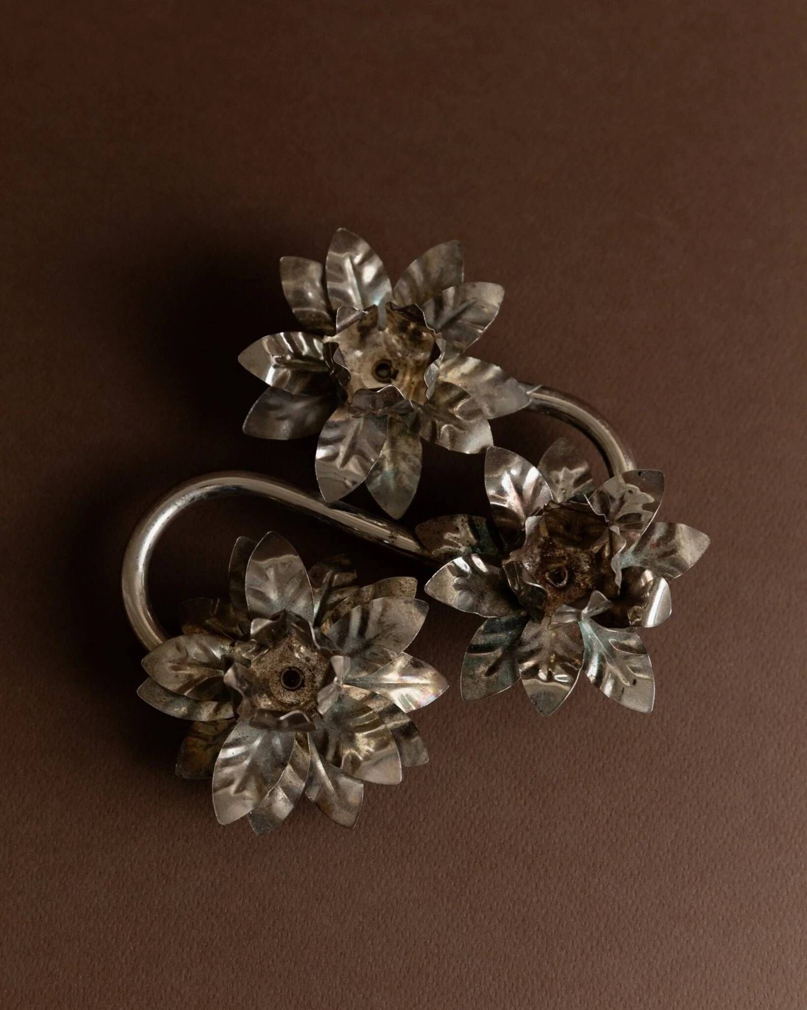 Silver-plated Metal Candlestick with 3 Flower Cups - Vintage Mid-Century Italian Design (1960s)