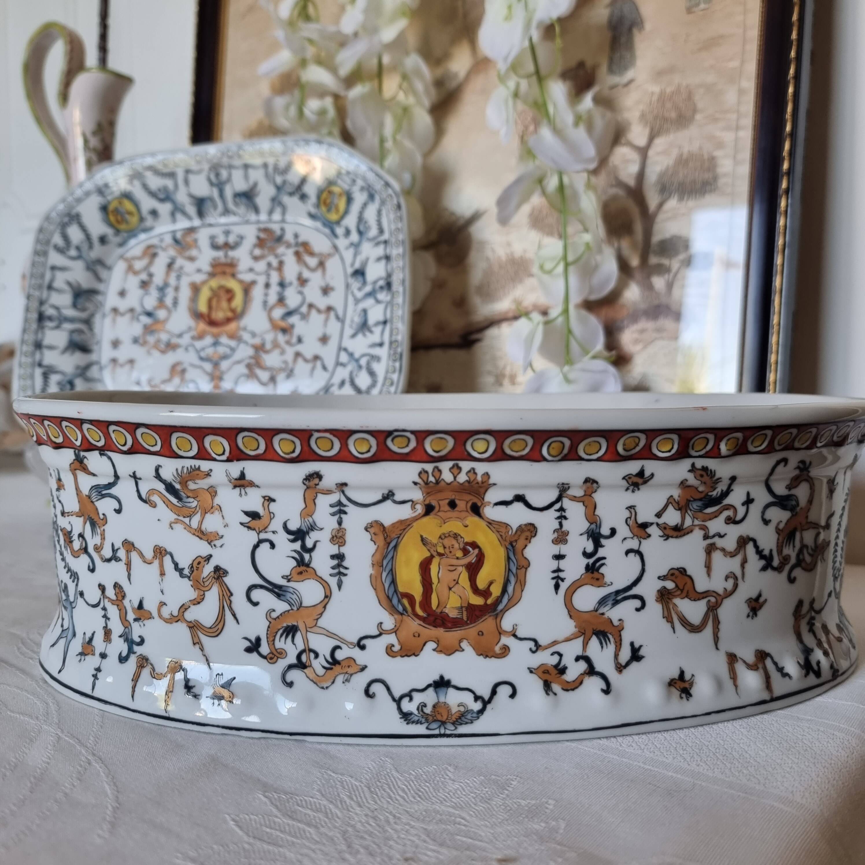 Hand-painted Toussi Court plate or tray and planter set