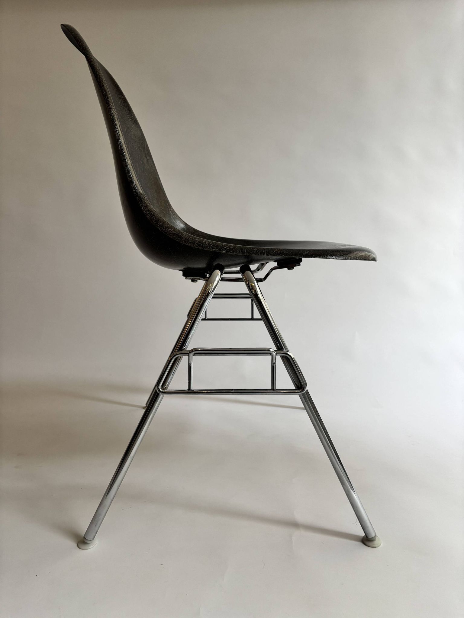 Set of 4 DSS chairs by Charles and Ray Eames for Herman Miller 1950