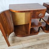 Pair of Art Decò bedside tables in walnut and thuja