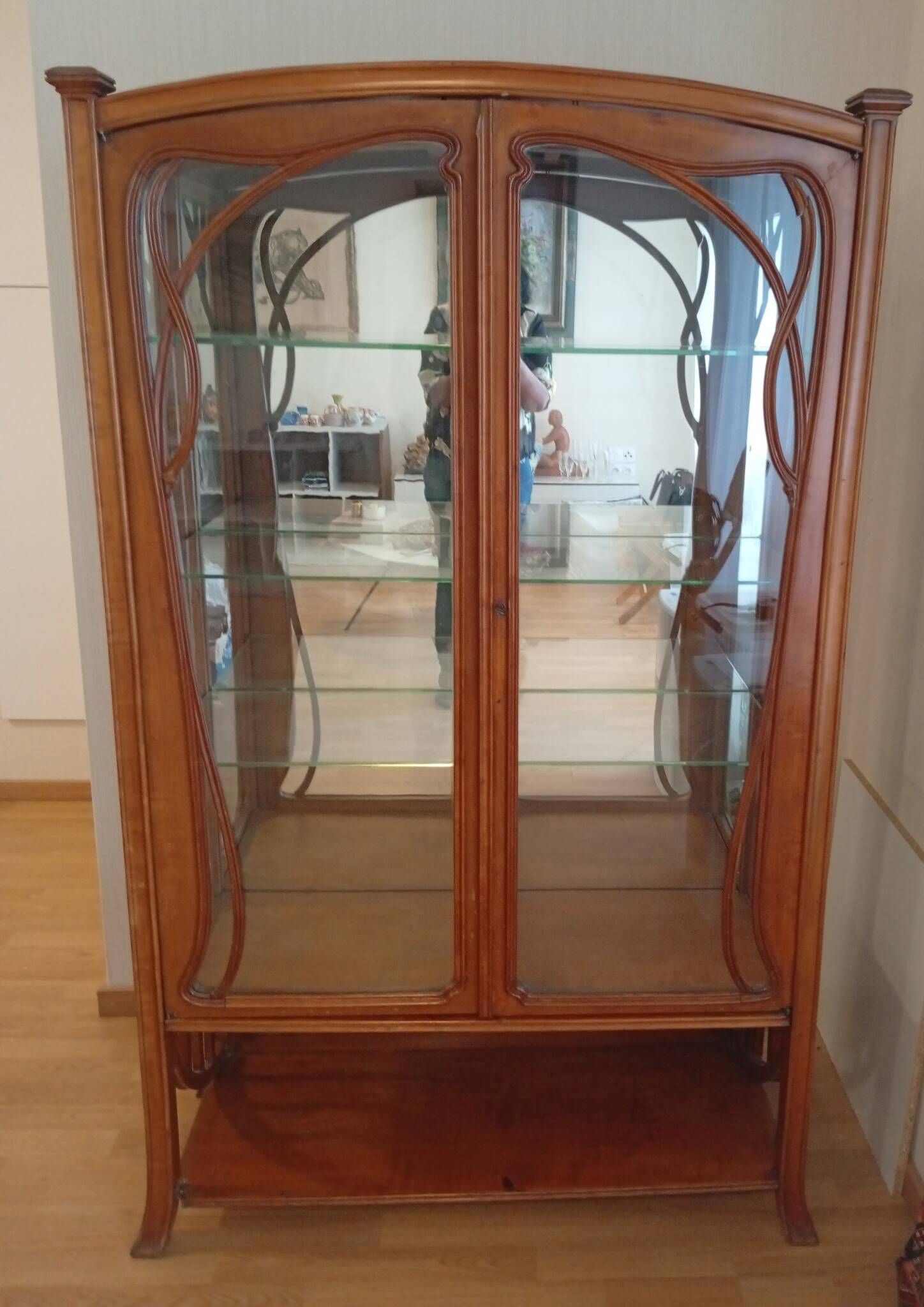 Showcase attributed to Majorelle