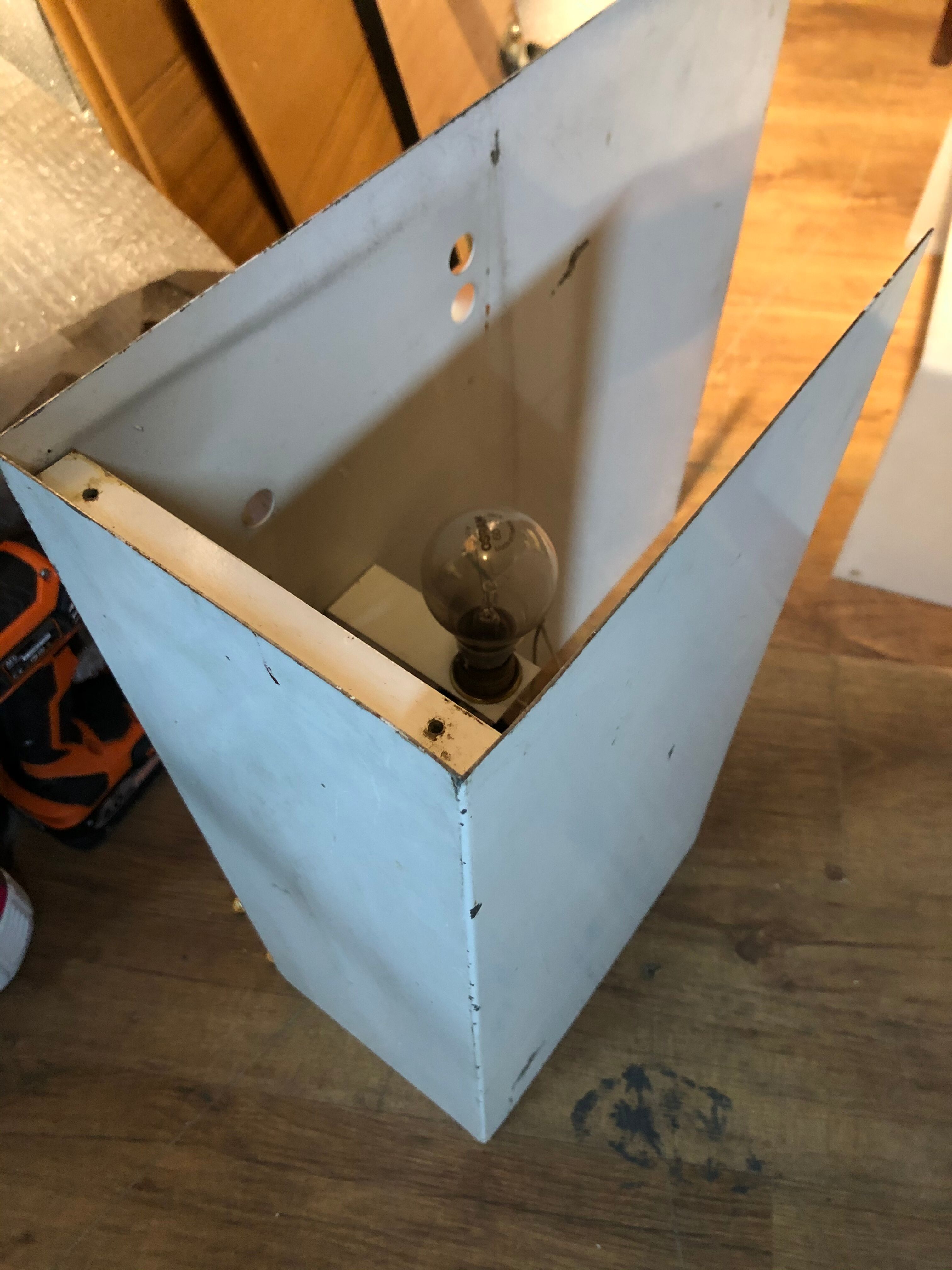 Series of 10 white laqué metal wall light 1960s