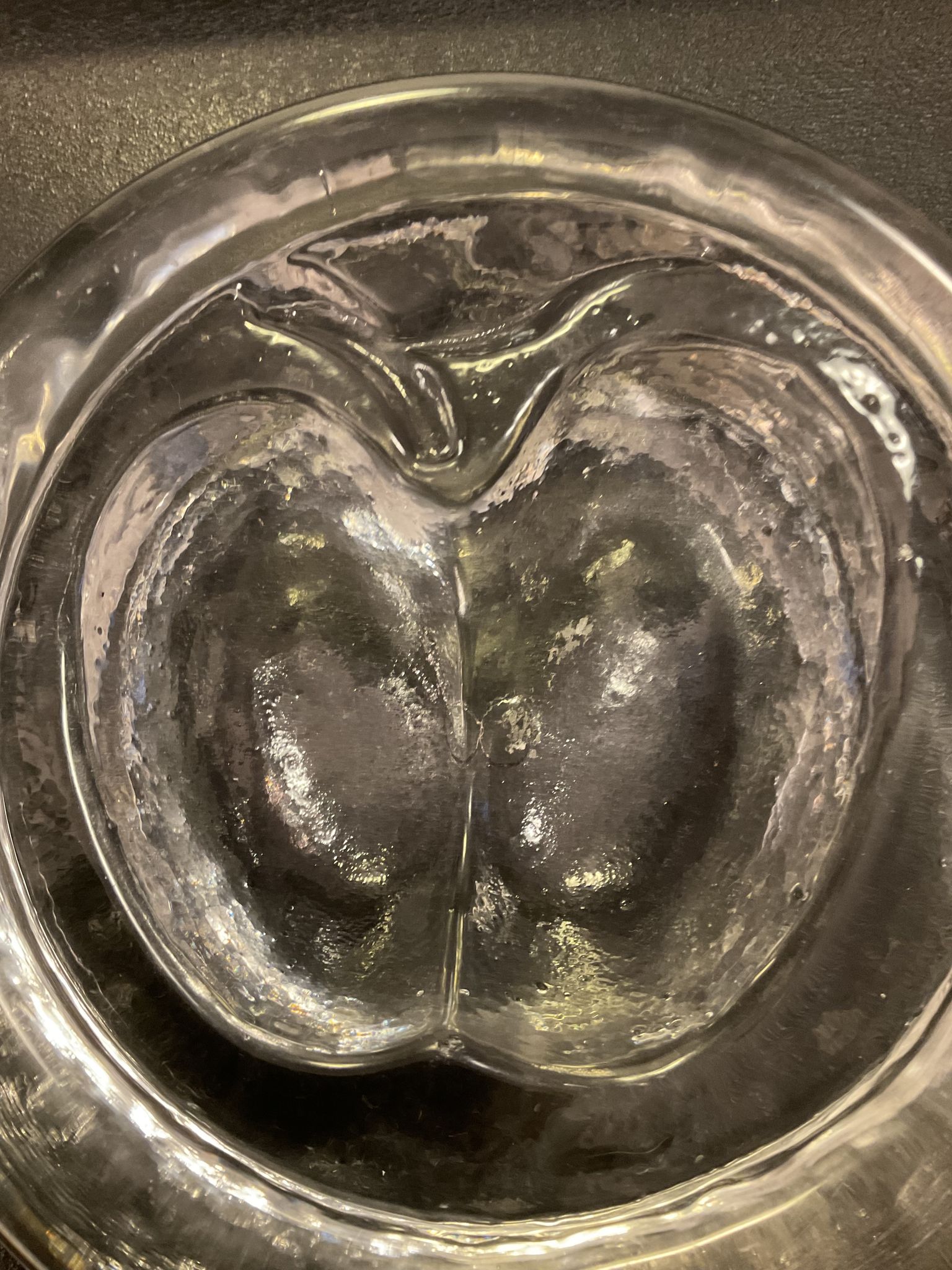 Vide poche vintage pomme en verre moulé
