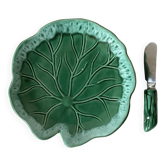Butter dish and its knife in water lily leaf slip