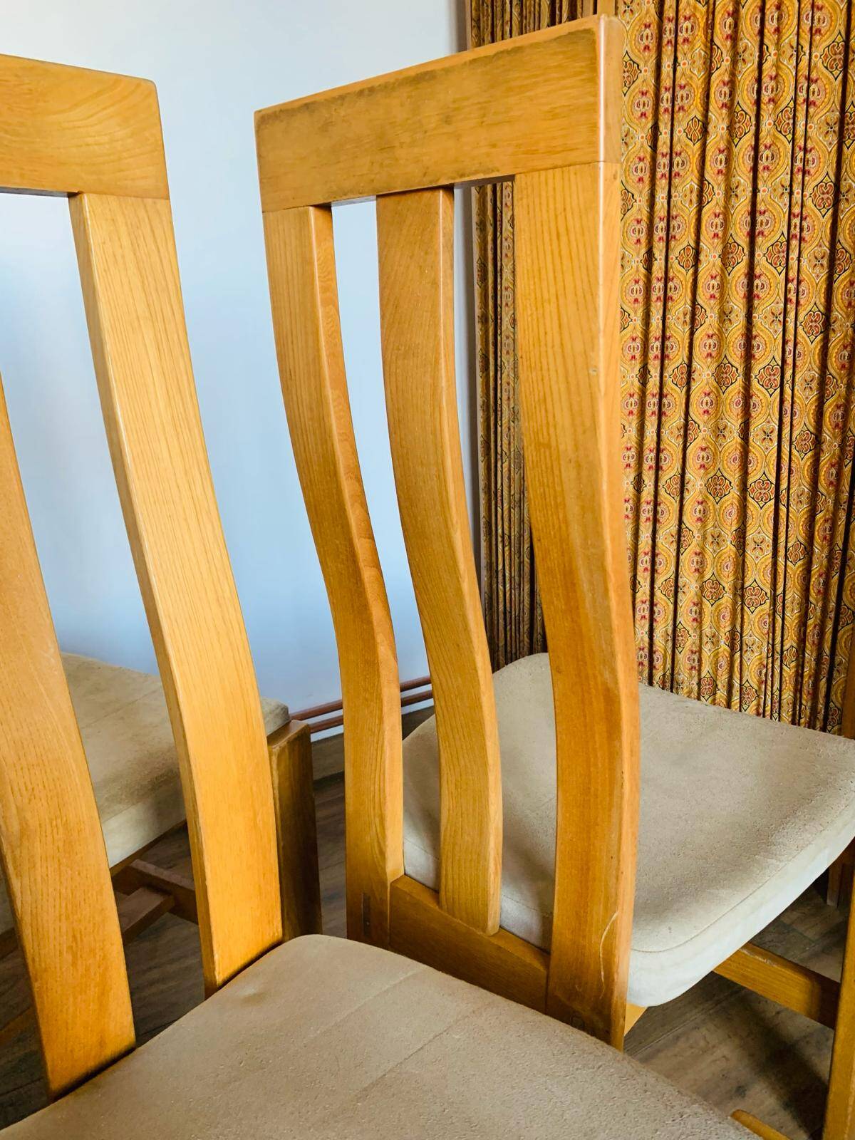 Set of 4 Regain chairs