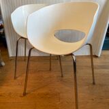 Pair of Sintesi orbit armchairs