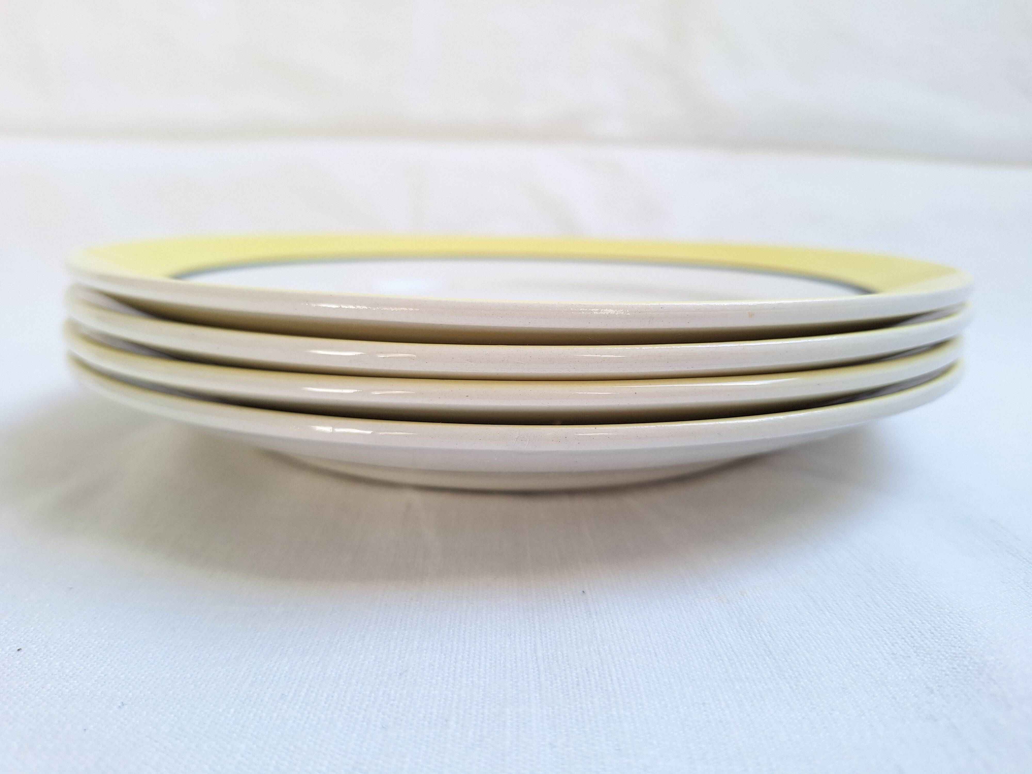 Yellow flat plates Badonviller