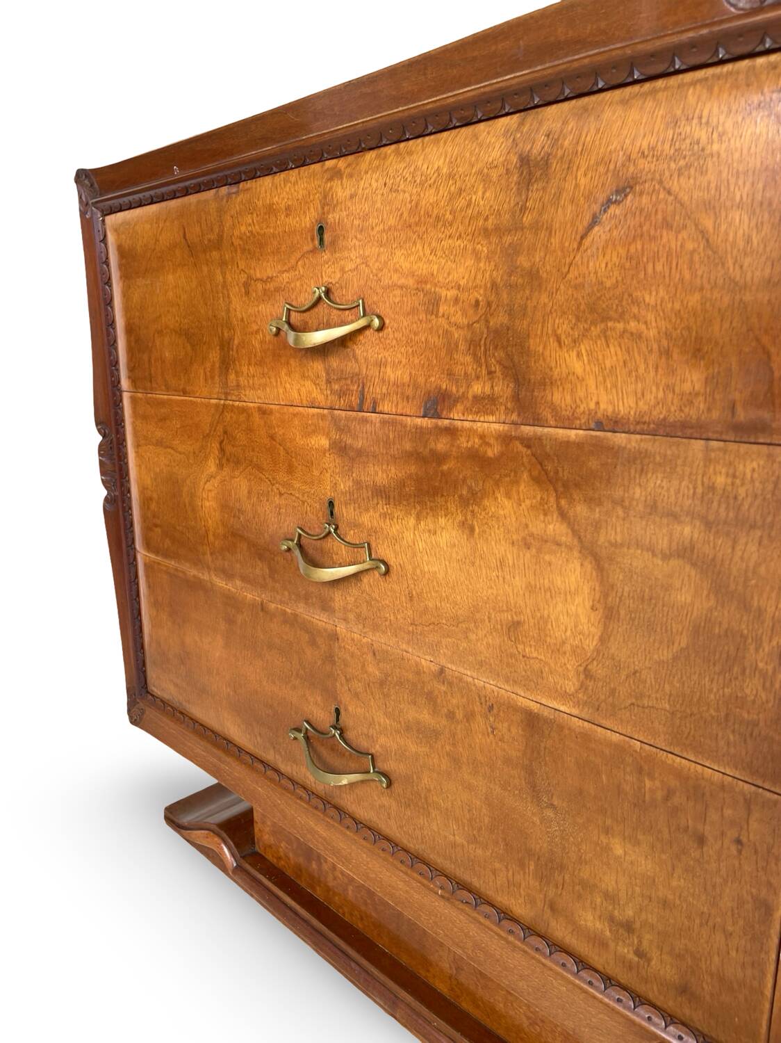 An art deco Italian chest of drawers, Italy 1950s