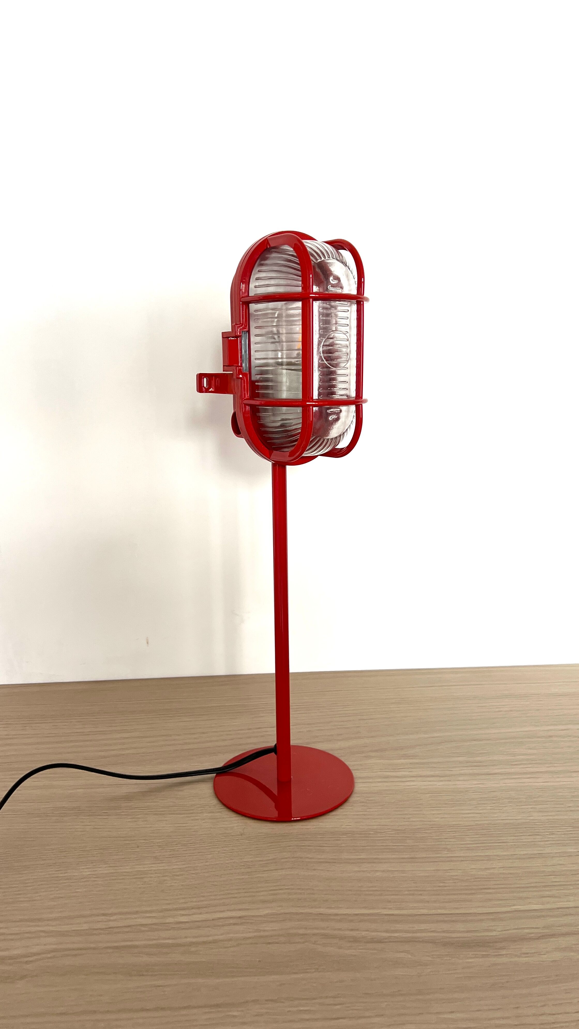 Bobbi lamp - rainbow collection - red - upcycling