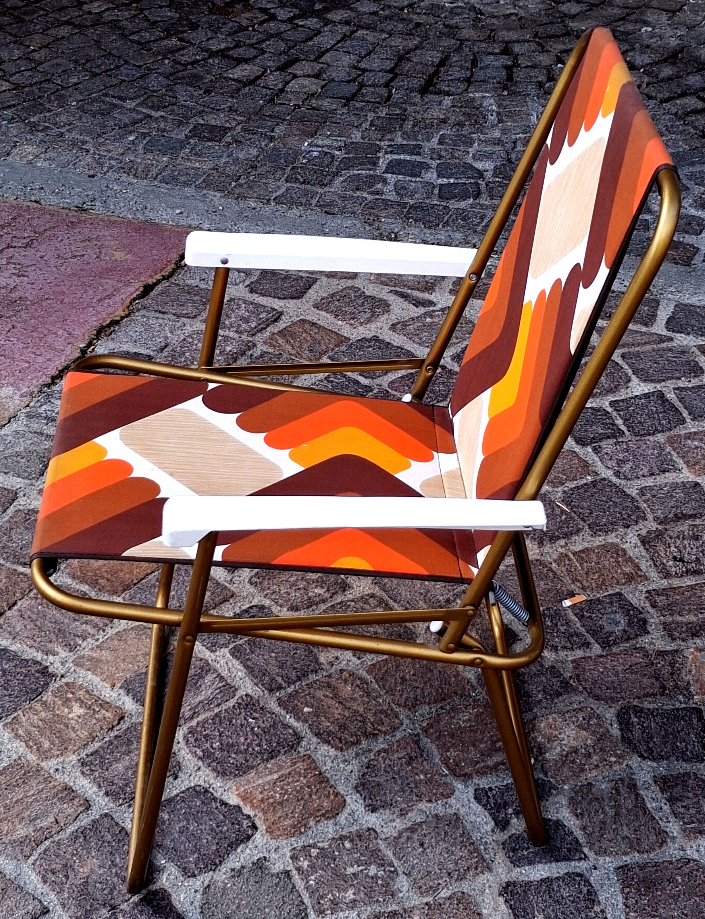 Pair of folding camping chairs, vintage seventies fabric, Lafuma