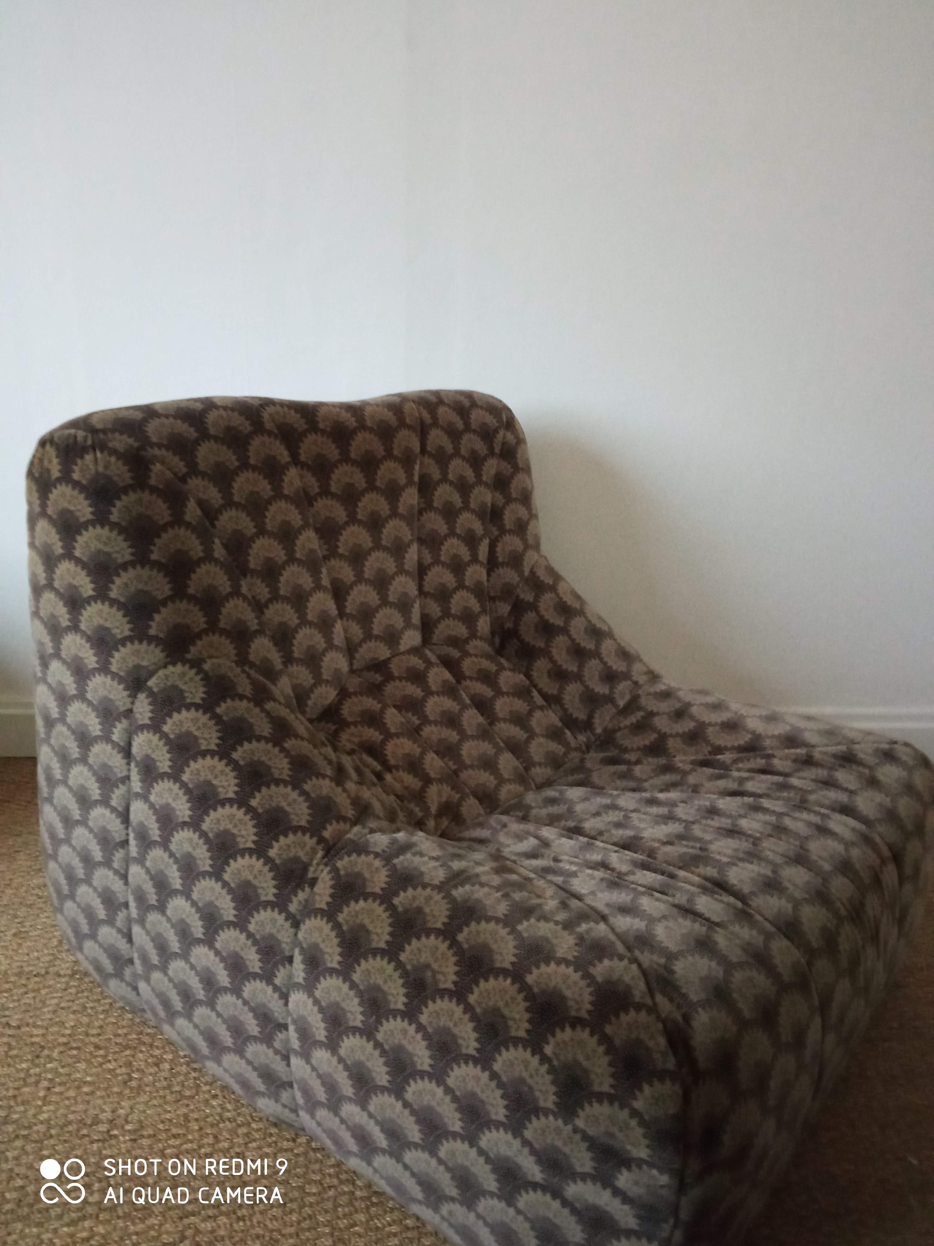 Steiner armchair 70s in bultex foam