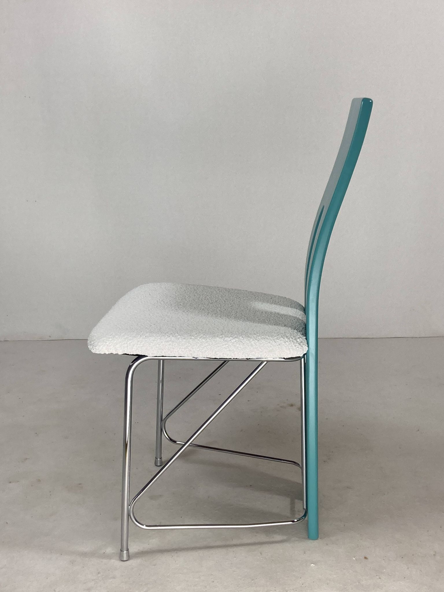 Set of 6 Memphis dining chairs in bouclé, 1980s