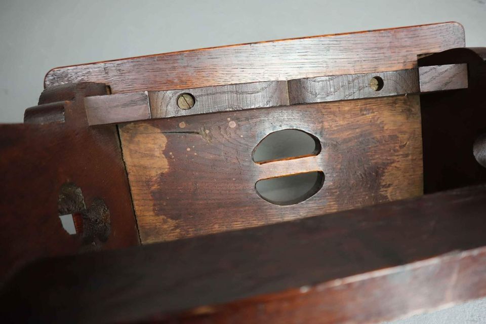 XIXth cnetury Gothic revival oak stool