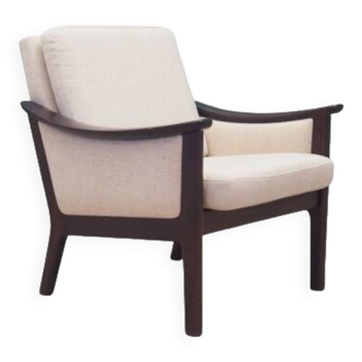 Fauteuil beige, design danois, années 1970, production : Danemark