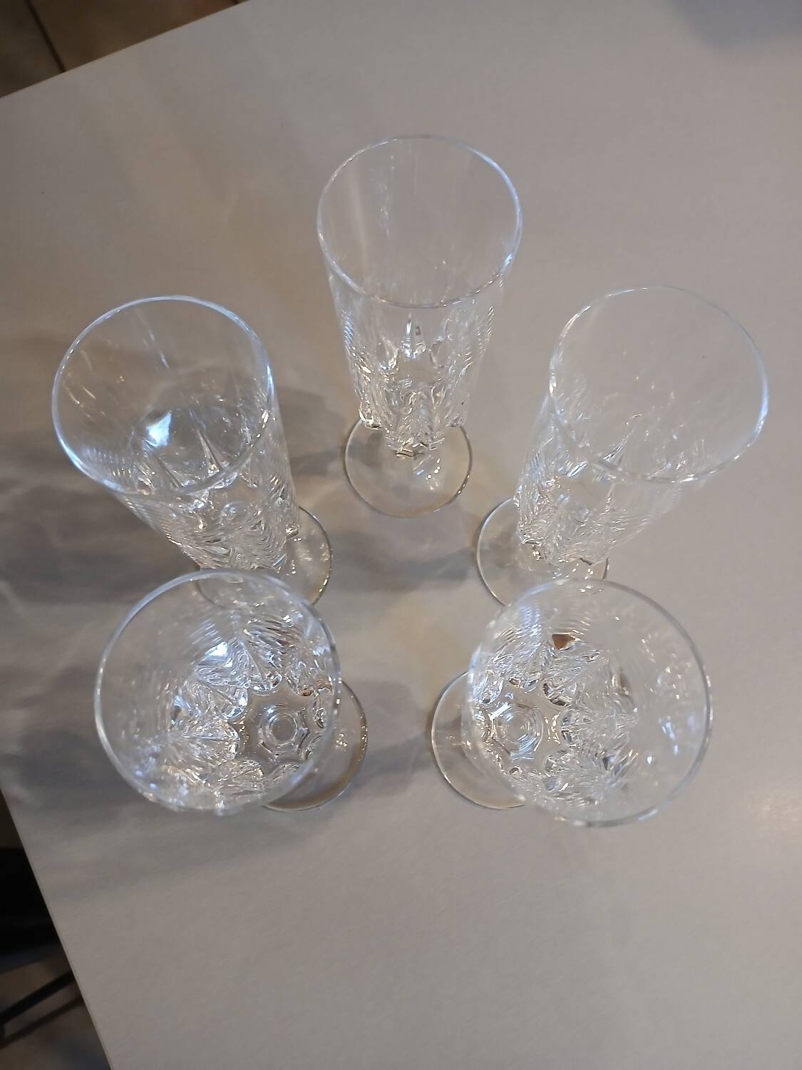 5 crystal champagne flutes