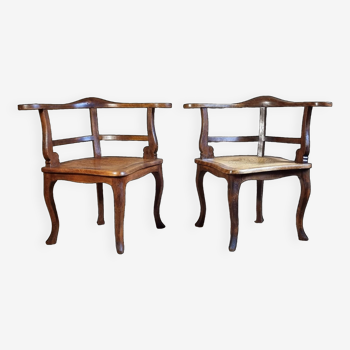 Pair of 1900 living room armchairs with bistro seating