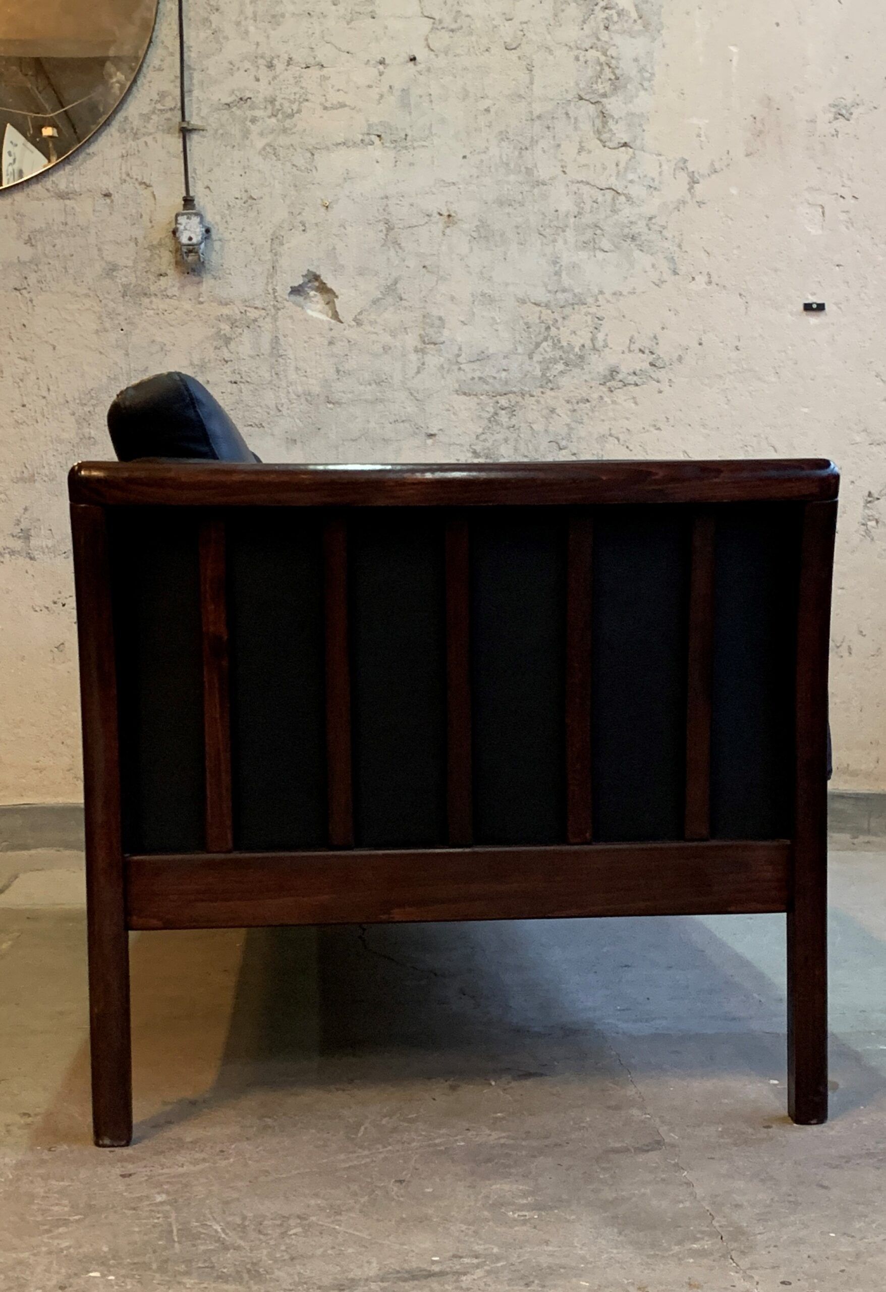 Black 3 seat leather sofa, Denmark 80/90