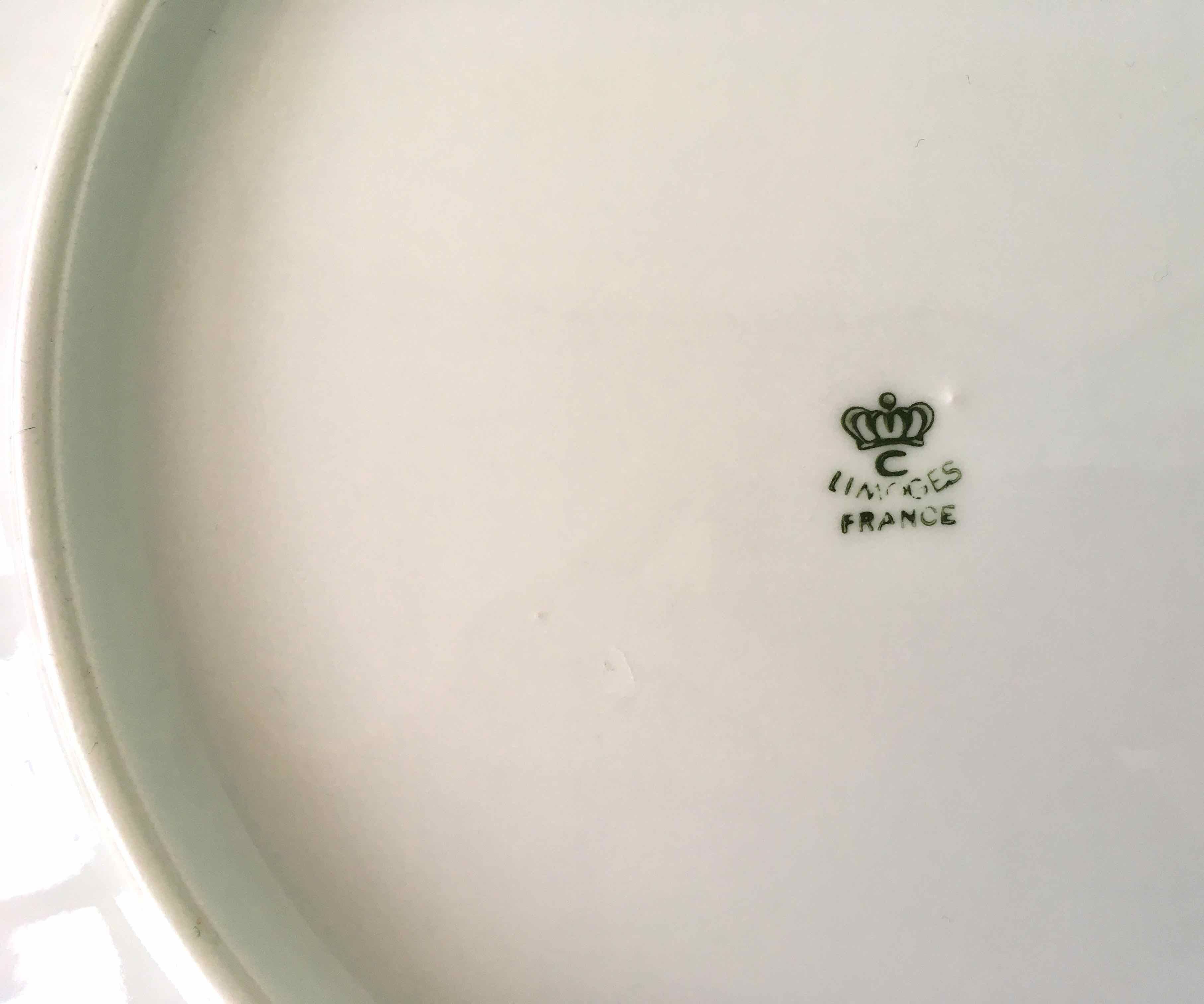 Set de 7 assiettes porcelaine fine de Limoges