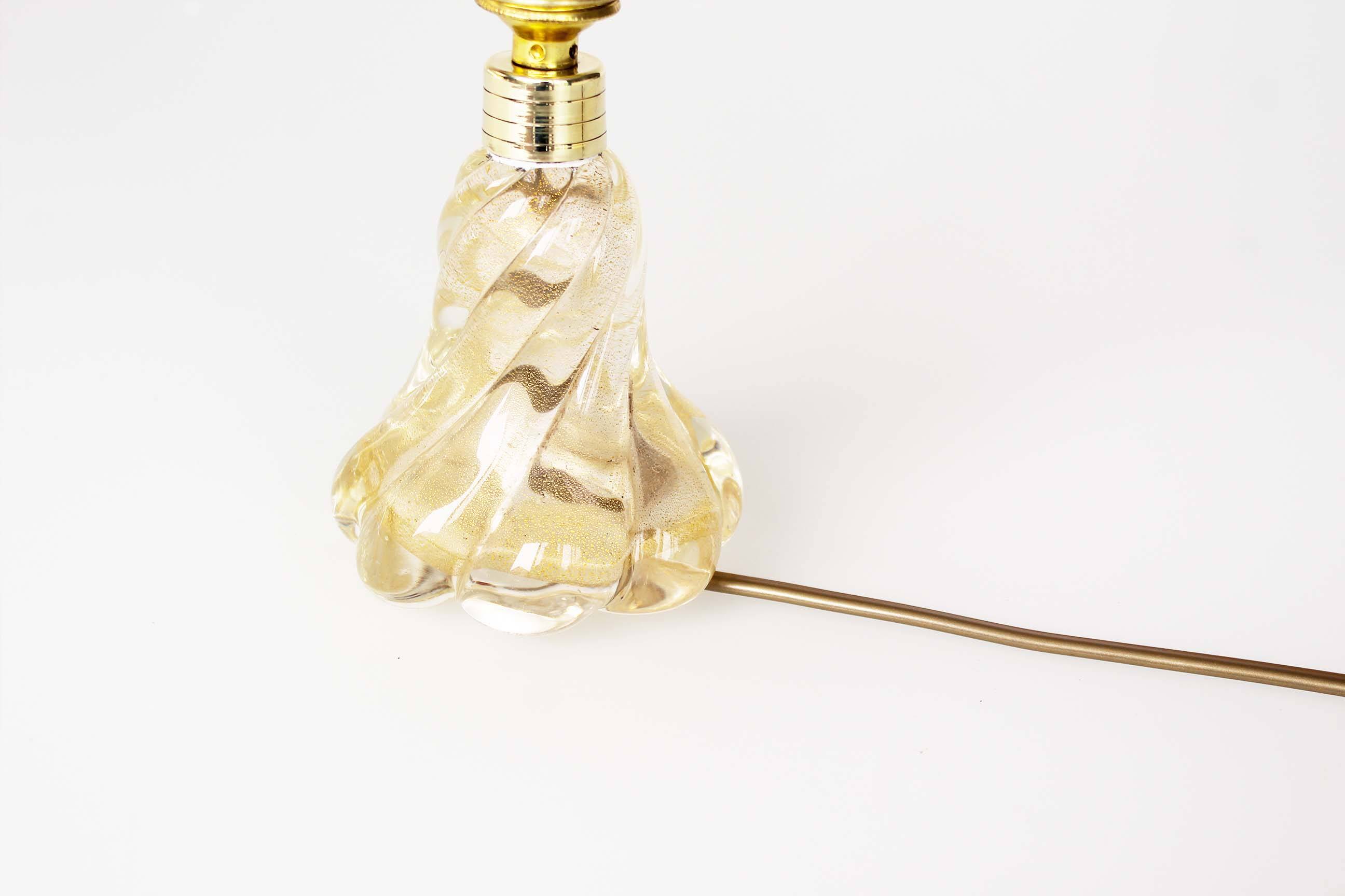 Vintage Italian muranoglass table lamp by Barovier & Toso