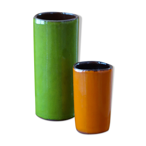 Deux vases rouleau